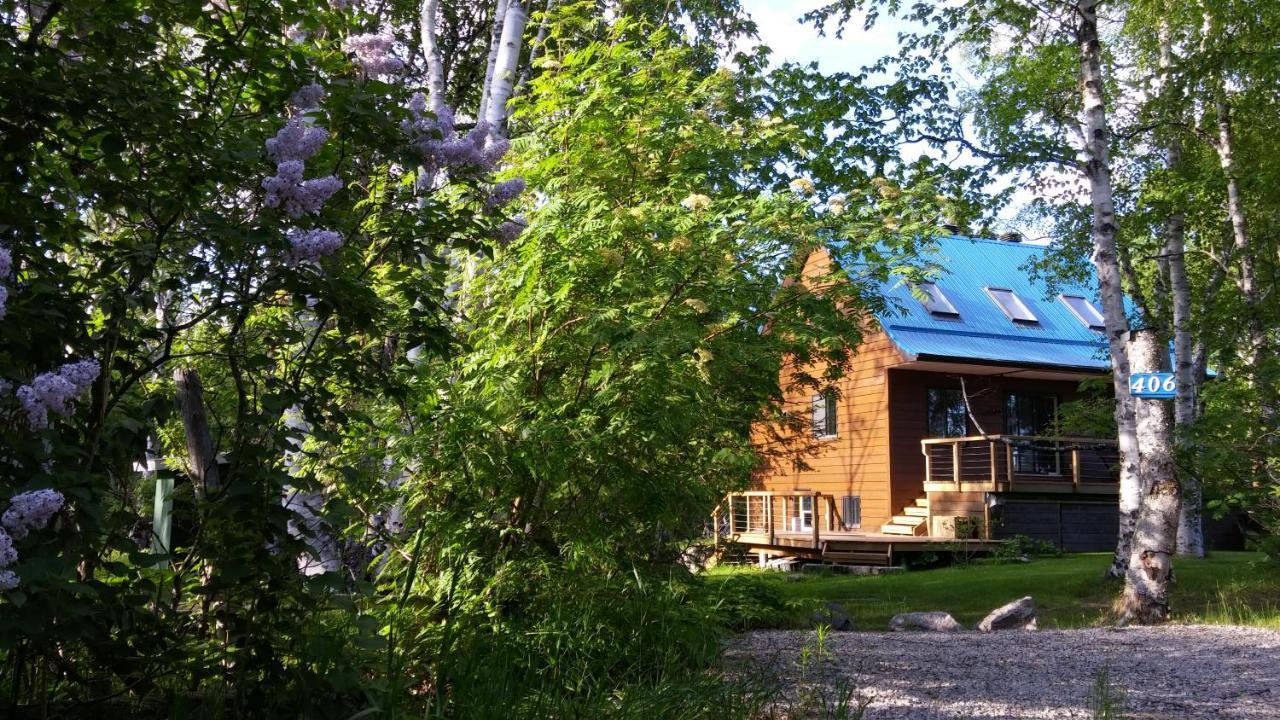 Villa La Nef Bleu à Tadoussac Extérieur photo