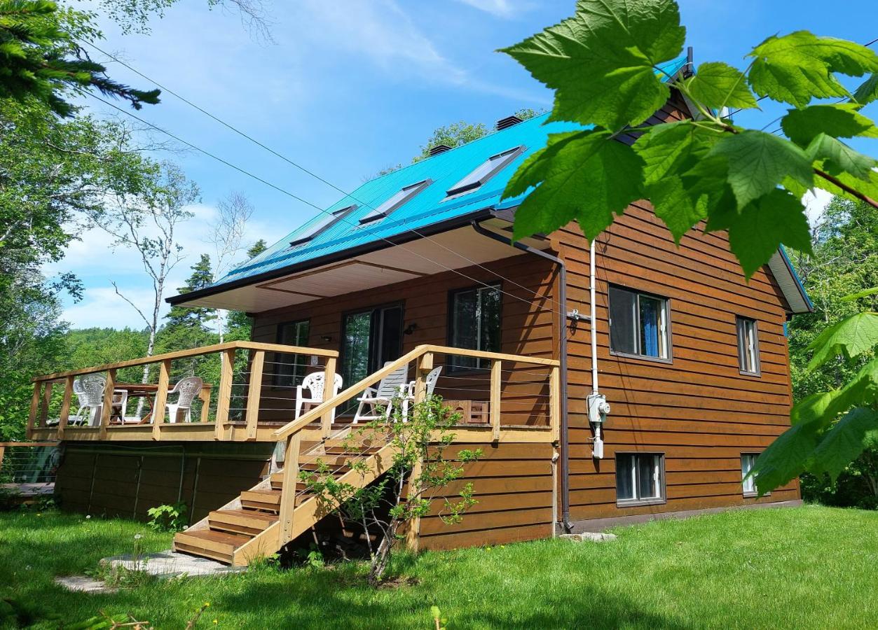 Villa La Nef Bleu à Tadoussac Extérieur photo