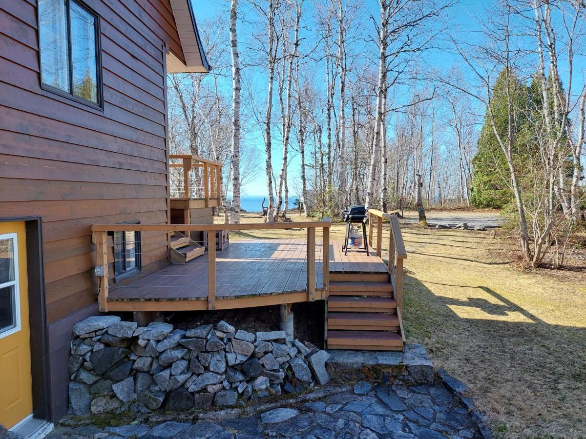 Villa La Nef Bleu à Tadoussac Extérieur photo