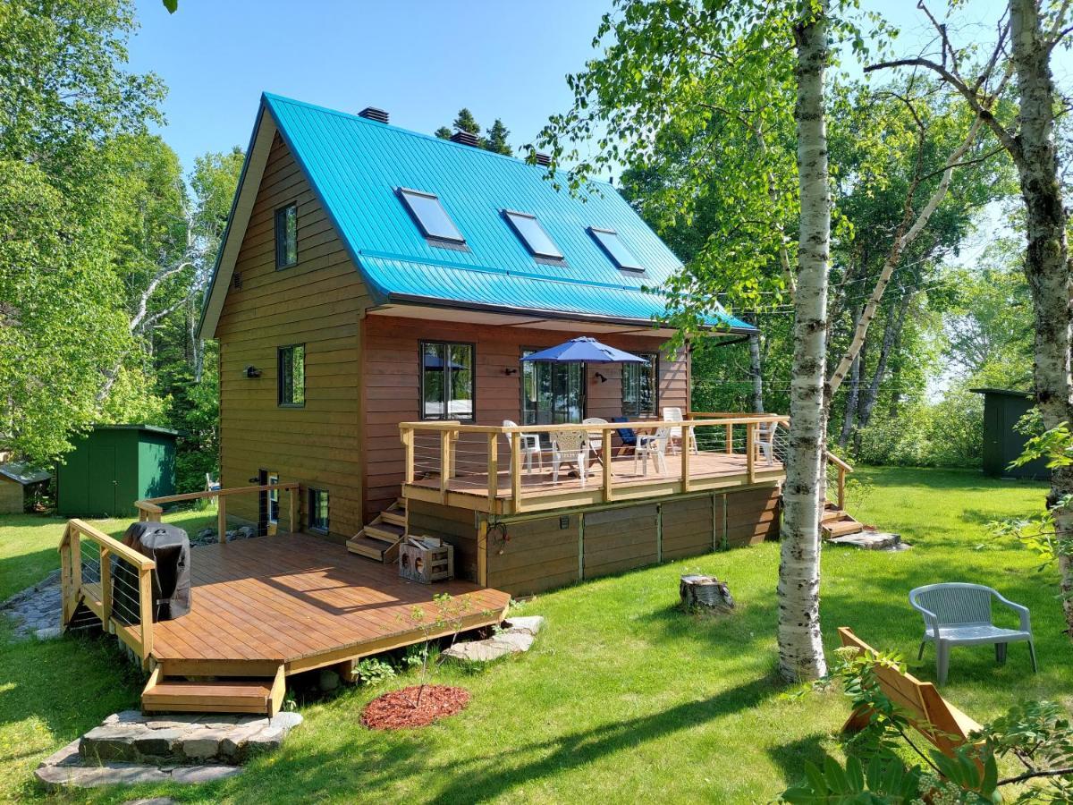 Villa La Nef Bleu à Tadoussac Extérieur photo